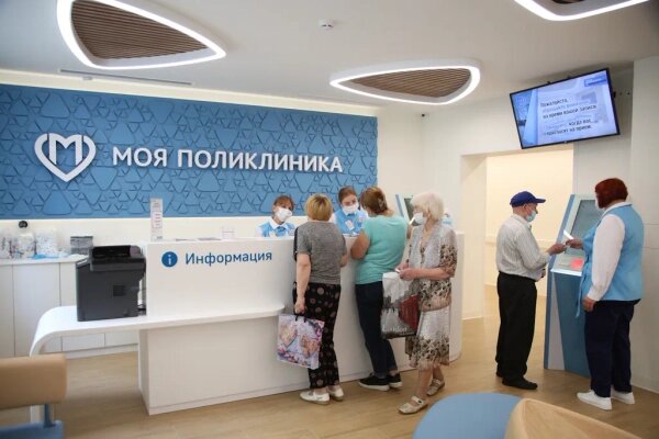 Диспансеризация по полису ОМС предполагает бесплатное медицинское исследование в два этапа. Фото © ТАСС / Роман Балаев