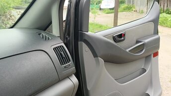 Hyundai Starex не работает пассажирский стеклоподъёмник.