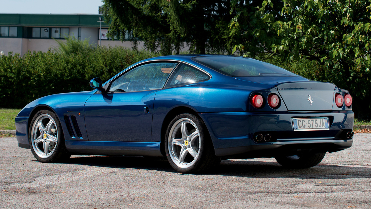 Источник: https://www.carpixel.net/w/0ce24c9573f44830eab336104b79c536/ferrari-575m-maranello-wallpaper-hd-70980.jpg