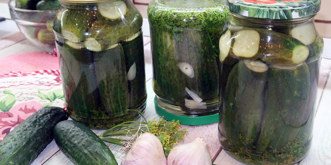 Хрустящие и ароматные маринованные огурцы с лимонной кислотой без уксуса