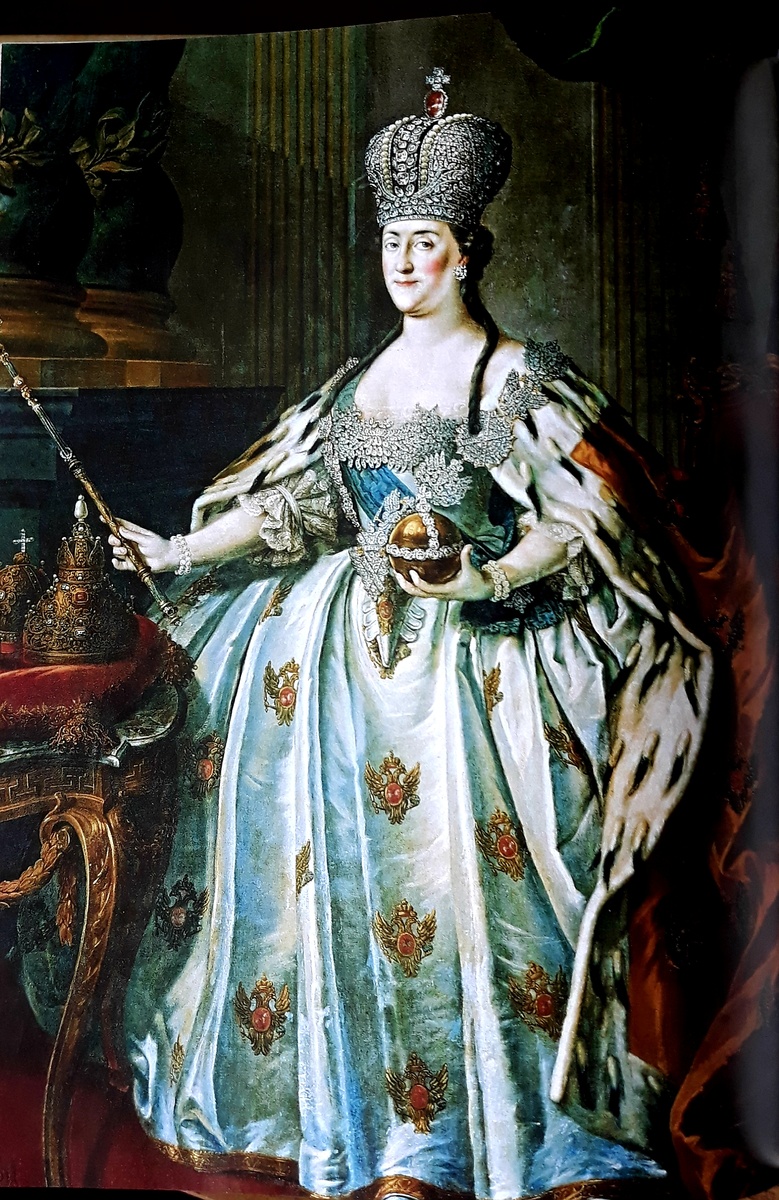 Коронационный портрет Екатерины ||, Стефано Торелли, 1763-1766, собрание Русского музея.
