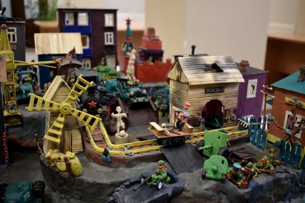    В Иванове открылась выставка «Великому подвигу посвящается»