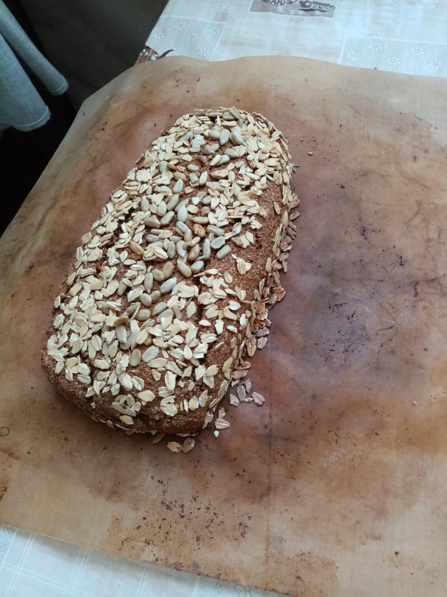 А это хлеб , который получился у меня.. 