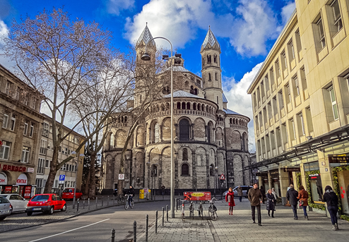 Апостольская церковь