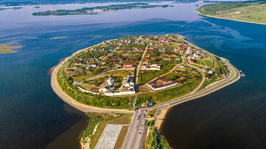 Остров-град Свияжск.
Getty Images