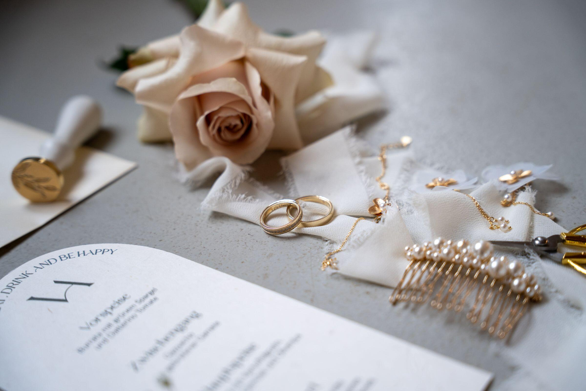 ©Antonia Moers - SIGMA 24-70mm F2.8 DG DN II | Art, SONY α7 IV, ISO 400, F2.8, 1/320s, 50mm