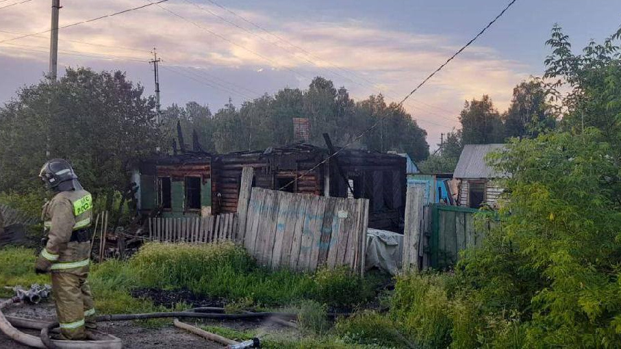 Сгоревший дом. Фото: Прокуратура Новосибирской области