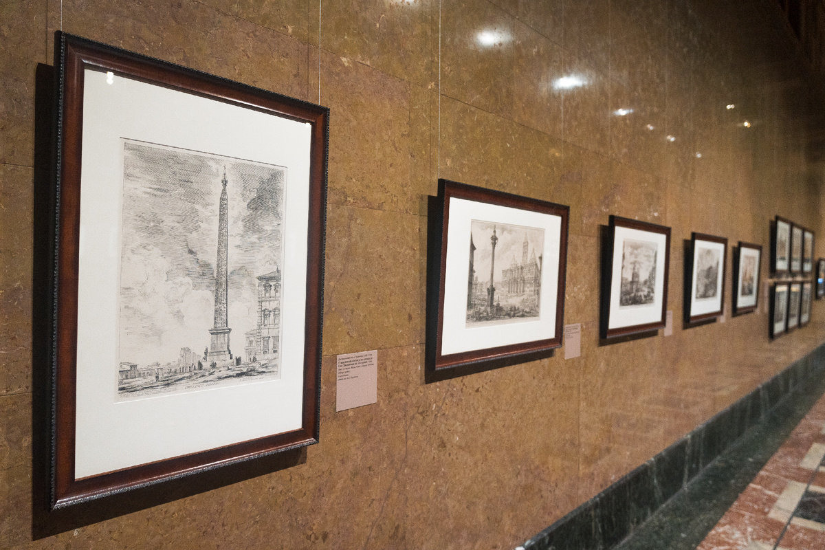 Его гравюры до сих остаются каноническими изображениями города «Виды Рима» — первую большую серию гравюр — он создавал 30 лет.-1-3