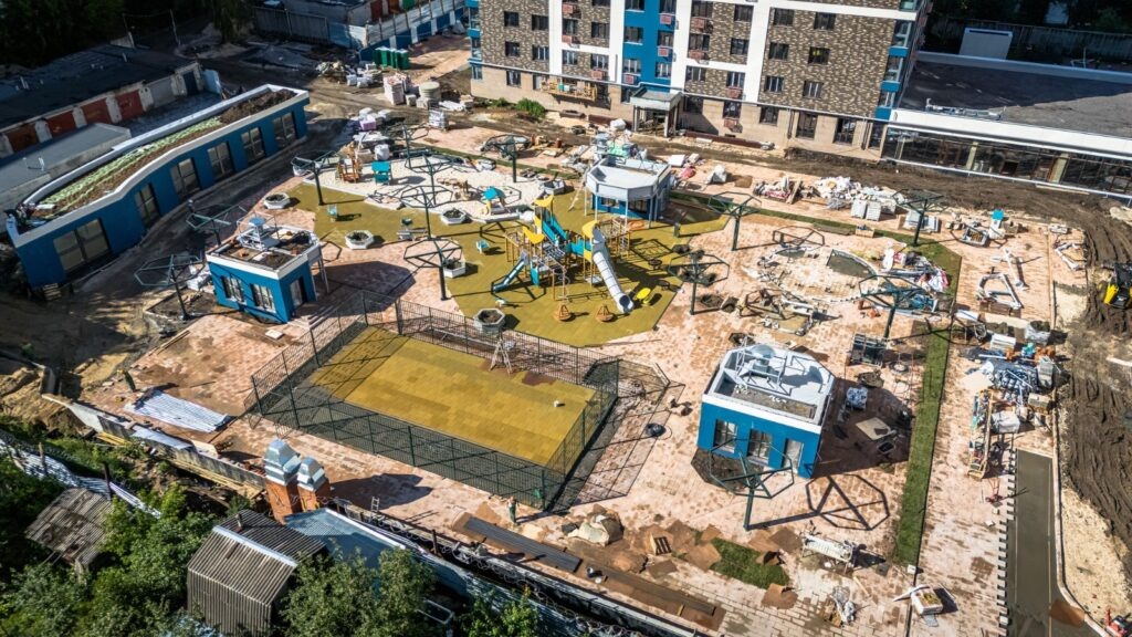 Листайте вправо, чтобы увидеть больше изображений