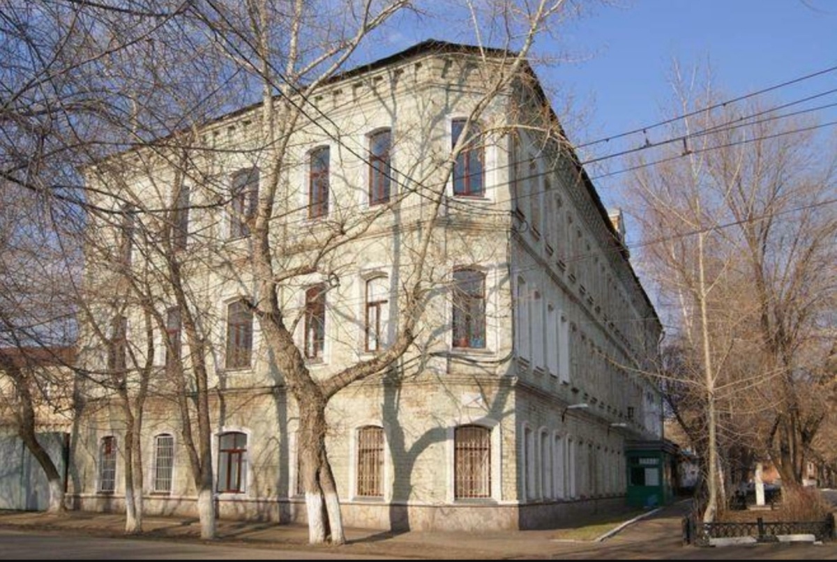    В Оренбурге собственников объектов культурного наследия через суд заставили провести работы по сохранению зданий