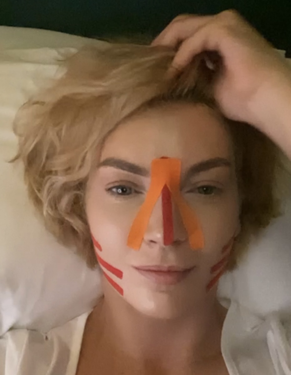 или «как снять утром тейпы и не отодрать себе при этом пол лица»