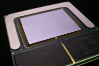 Похоже, теперь у Intel действительно получится очень классный процессор. CPU Lunar Lake получил отличный iGPU, который очень мощный даже при 17 Вт  📷
