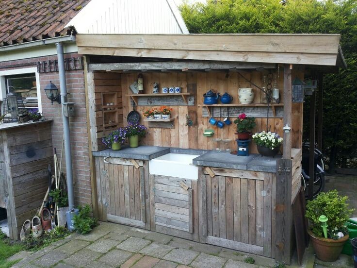 В этой статье буду фото из интернета, потому что прежние домики не сохранились