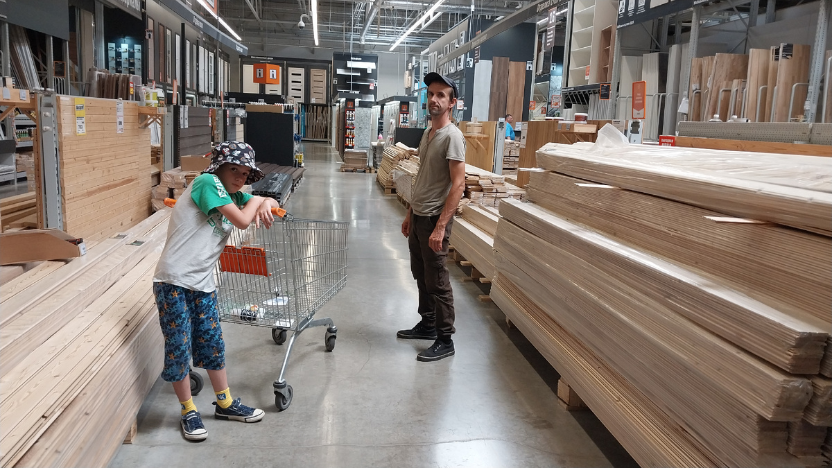 За стройматериалами для дачи