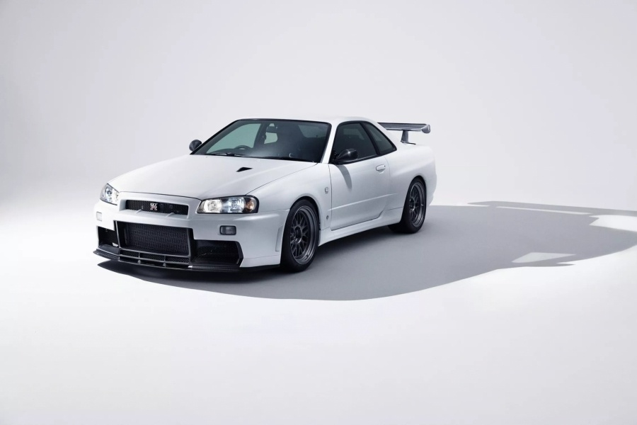 Nissan Skyline GT-R сам по себе является легендой, а поколение R34 часто называют лучшим поколением.