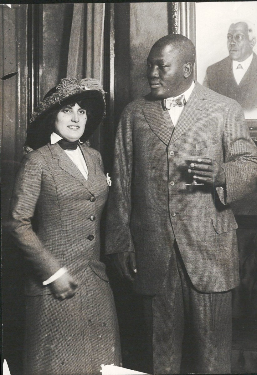 Со второй женой