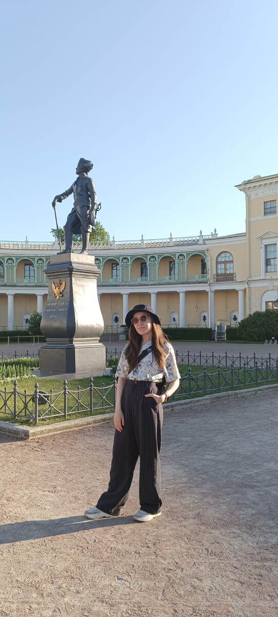 Я около дворца