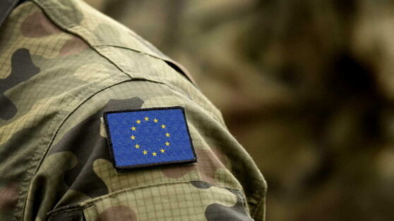    СМИ: фон дер Ляйен предложила собрать €500 млрд на оборону Евросоюза Роман Захаров