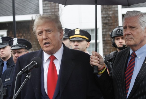    Дональд Трамп