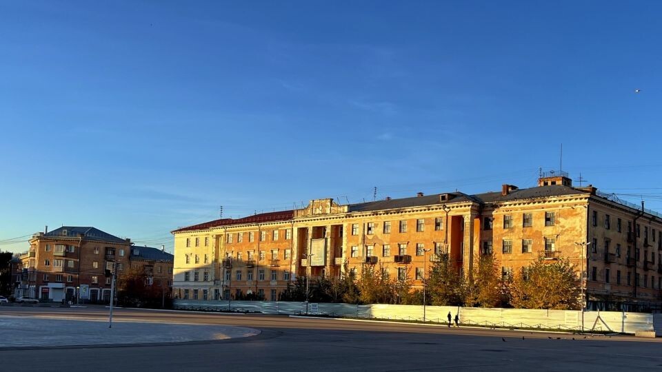    Площадь им. Ленина в Рубцовске. Источник: rubtsovsk.org