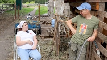 Все не как у людей/у всех партнерские роды, а у «Этой» совместные роды🤣🤪🤣