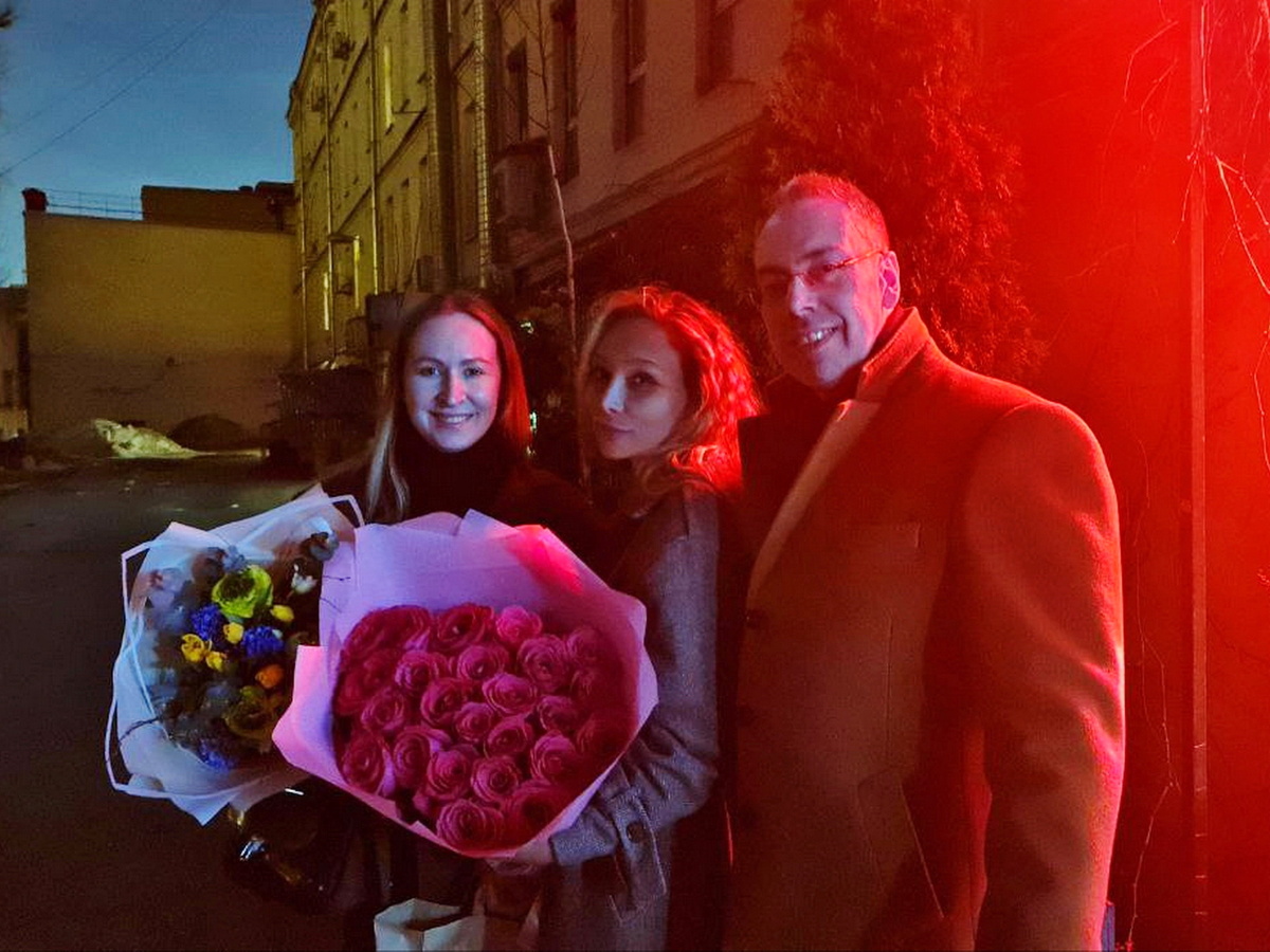 Мои поздравительные букеты :) Огромным розовым отметился Илья Второй