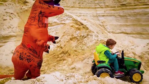 🎶 Leo and Dino Save the Day! 🚜 Fun Kids Song Tractor Thief Adventure 🦕