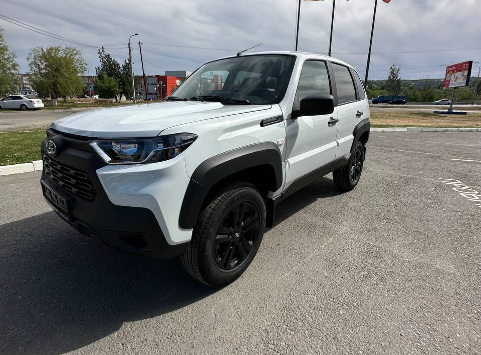 В этом году Lada Niva, икона автомобильной индустрии, вступает в новую эру – всё это благодаря обновленным и мощным моторам, которые придадут легендарной модели свежий импульс энергии и...