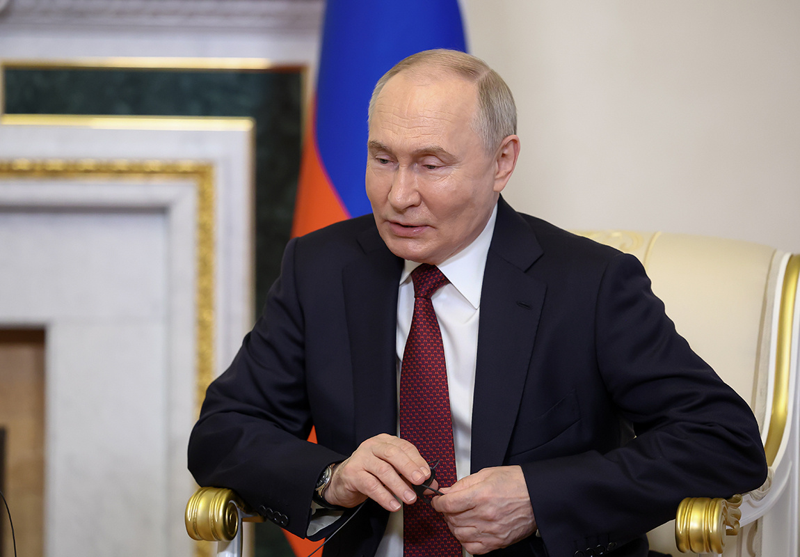 Президент пожелал выпускникам реализовать свое призвание.  Фото: из фотобанка Фонда Росконгресс / photo.roscongress.org / Сергей Семенов