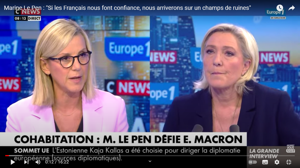 Марин Ле Пен (справа). Скриншот с канала Europe1 в YouTube/