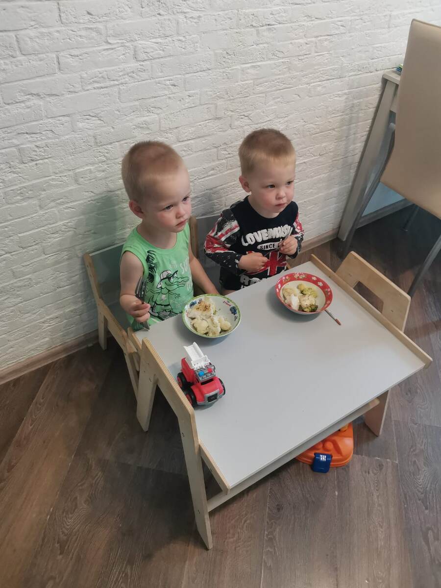 Фоток свежих нет, буду исправляться