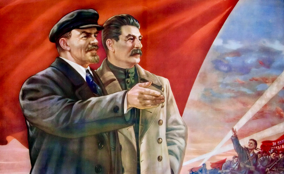 Советская власть была нацелена на всесторонний надзор за повседневной жизнью населения, устанавливая обширные ограничения.