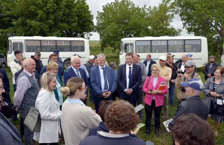    День фермера торжественно отметили в Челябинской области