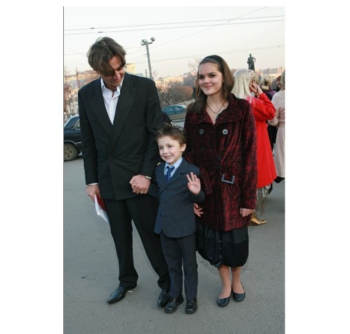 Александр с детьми
