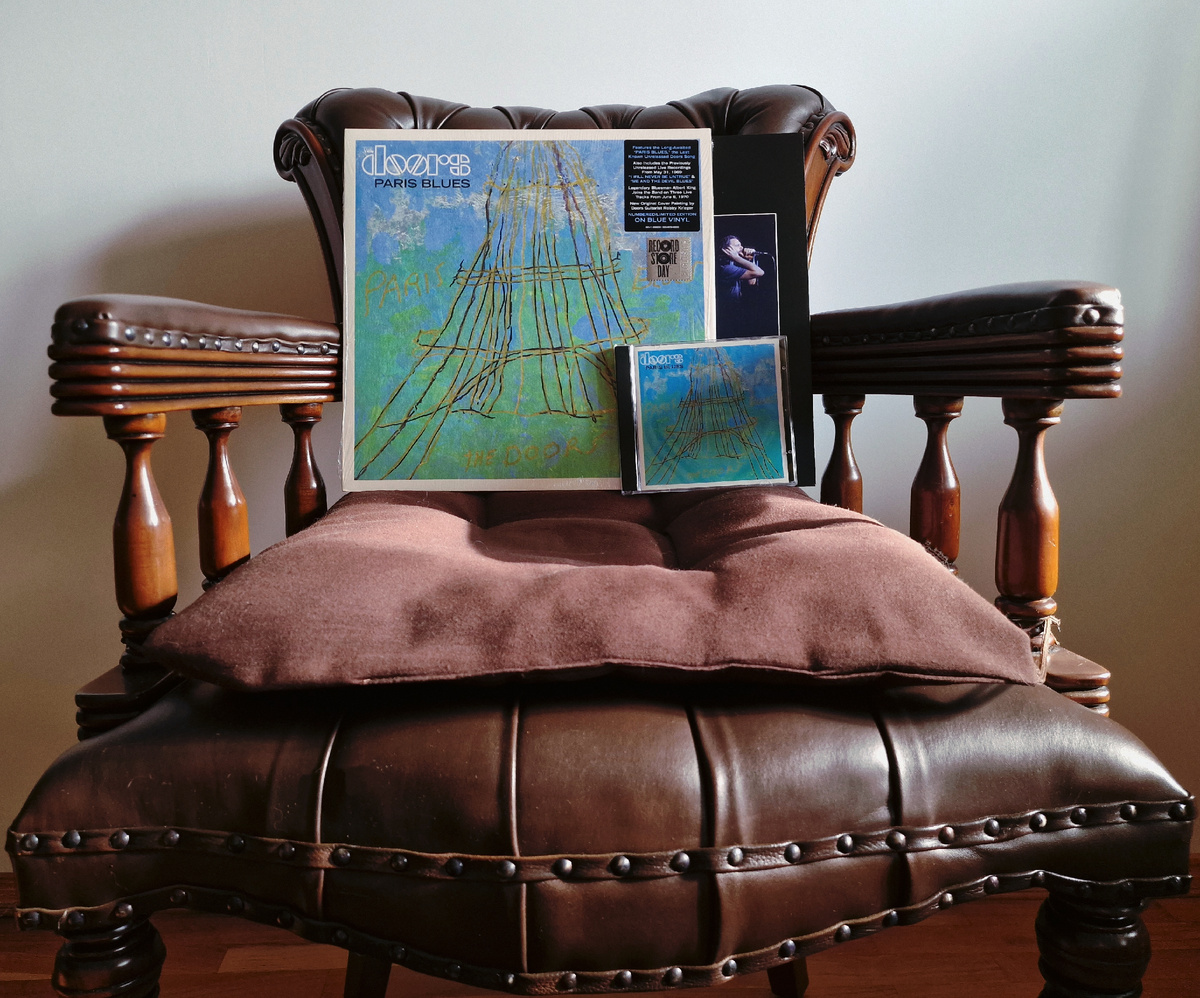 Сборник «Paris Blues» на виниловой пластинке и компакт-диске. 