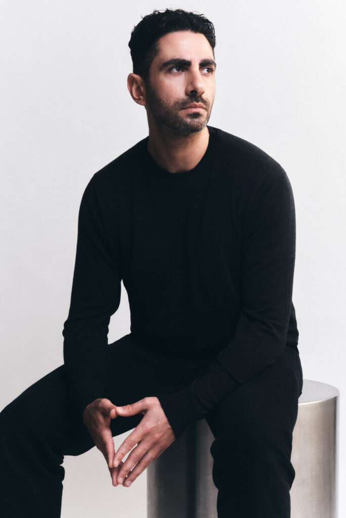    Что нужно знать о победителе 35-й премии ANDAM Кристофере Эсбере. Составили краткий профайл на дизайнера (фото 1)