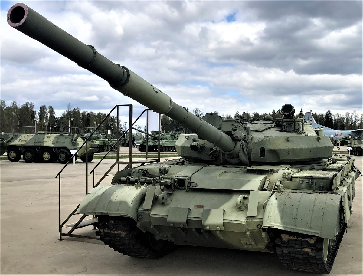 Т-62М-1 с надбоем.