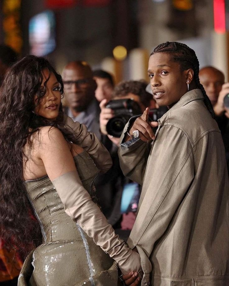 Рианна и Асап Роки имеют 12 аркан «Повешенный» в Матрице Совместимости.