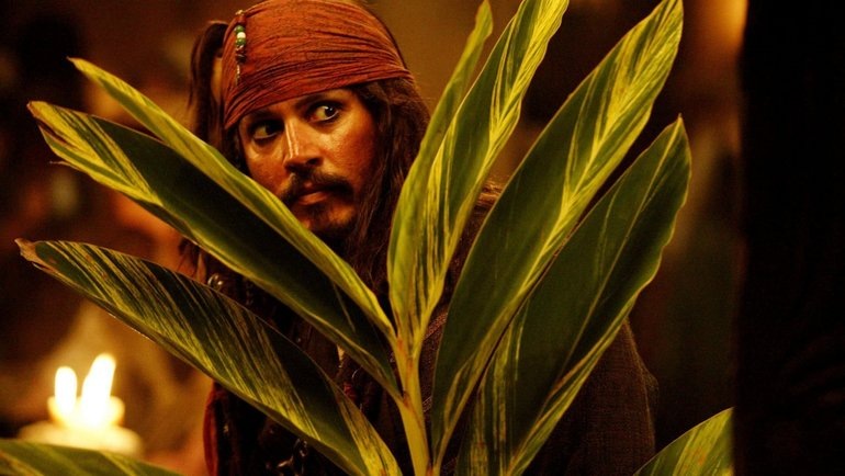    Кадр из фильма «Пираты Карибского моря: Сундук мертвеца»