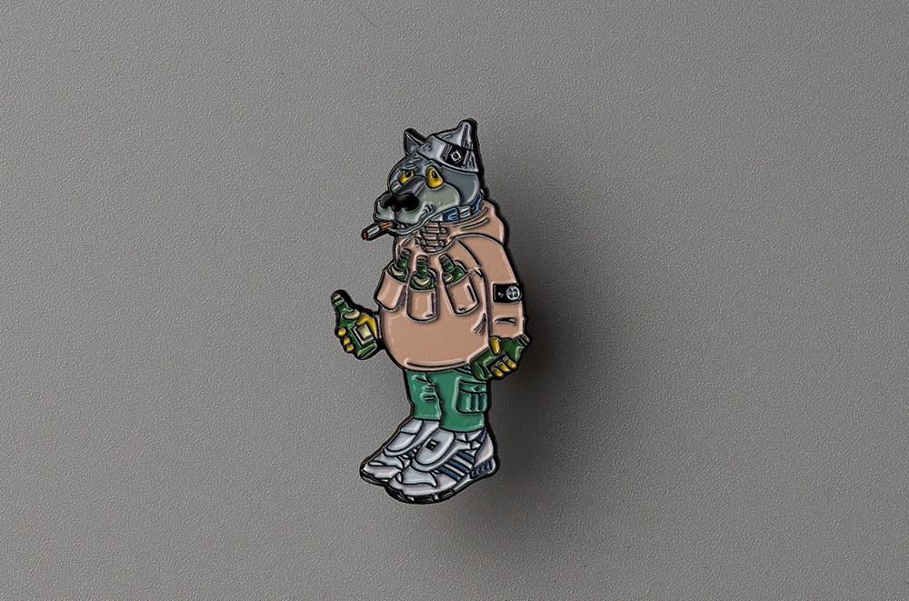 Значок (пин) "Бело-голубой Волк"