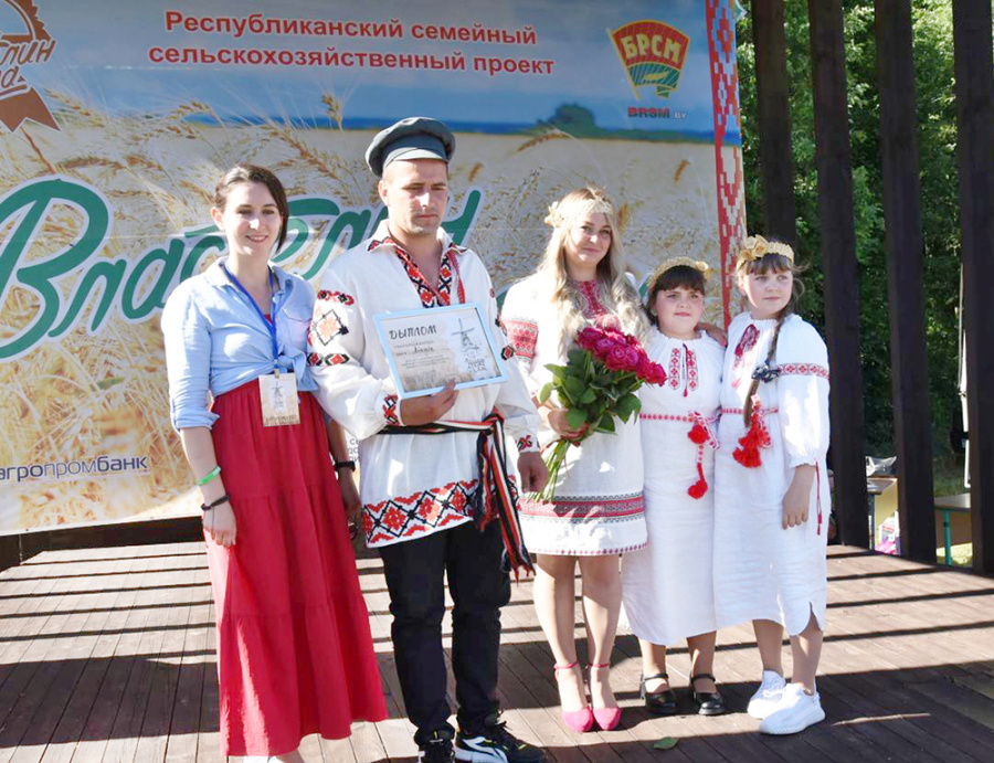     Счастье создается трудом и взаимопониманием -уверены Надежда и Артем Линник