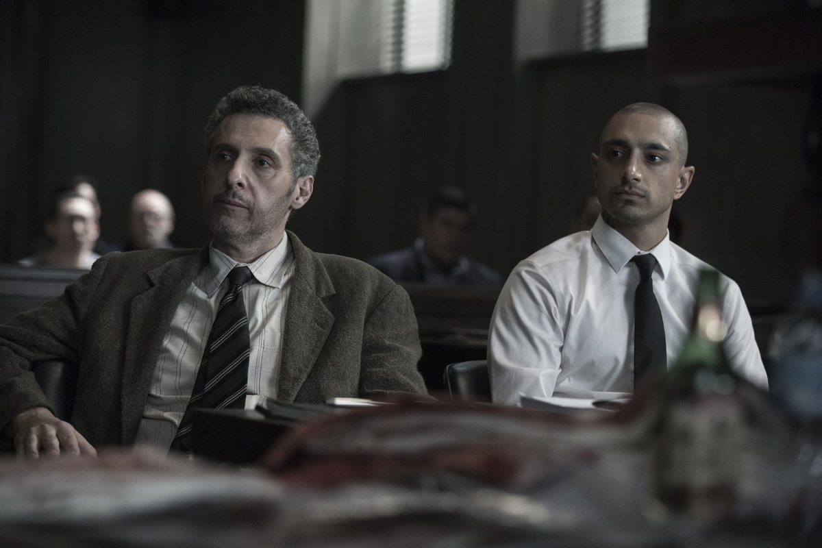 Кадр из сериала "Однажды ночью"