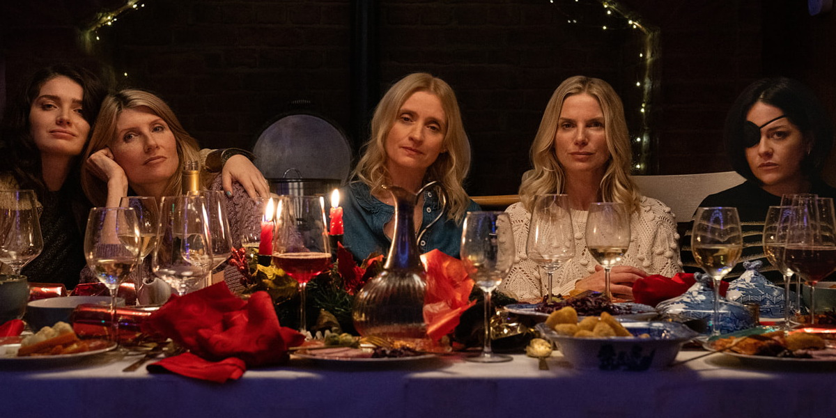 Кадр из сериала "Заговор сестёр Гарви"