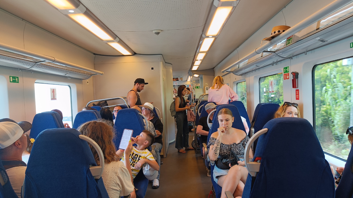 Ласточка. Час пик. 