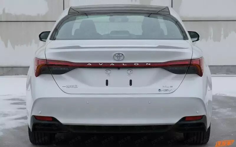    Toyota Avalon 2024