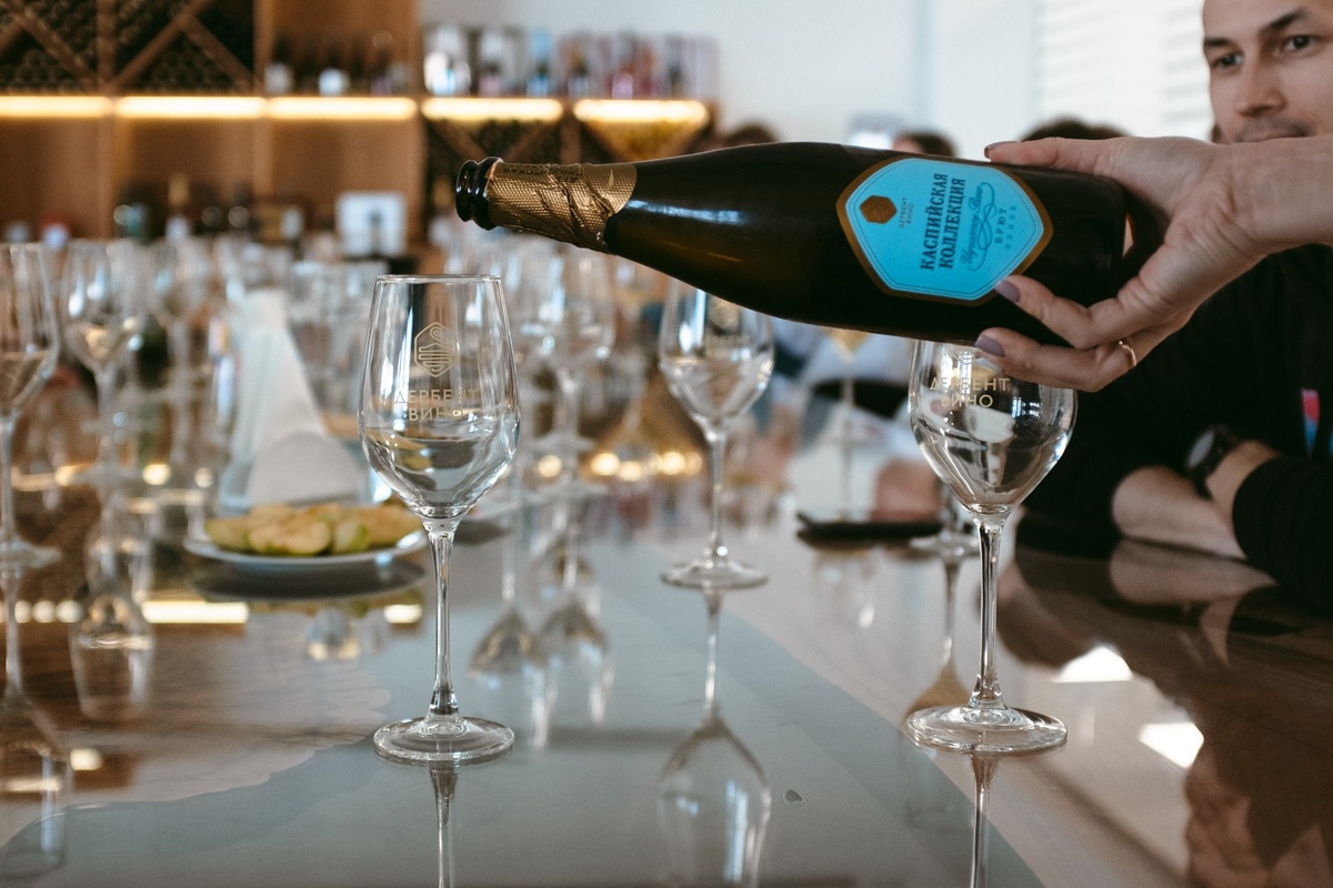 «Каспийская коллекция» брют