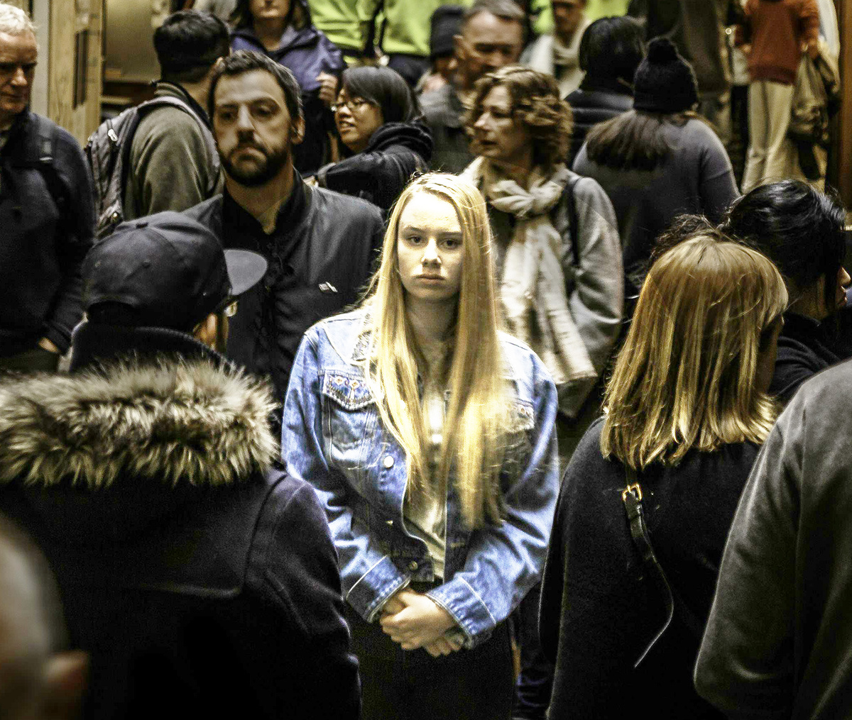 Нет одиночества страшнее, чем одиночество в толпе... (Эдгар Аллан По)