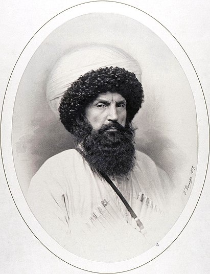 Шамиль (26 июня [7 июля] 1797, Гимры, ныне Унцукульский район, Дагестан — 4 [16] февраля 1871, Медина, Османская империя, ныне Саудовская Аравия) — предводитель северо-кавказского национально-освободительного сопротивления, в 1834 году признанный имамом Северо-Кавказского имамата — теократического государства, в котором объединил горцев Северного Кавказа. Национальный герой народов Северного Кавказа