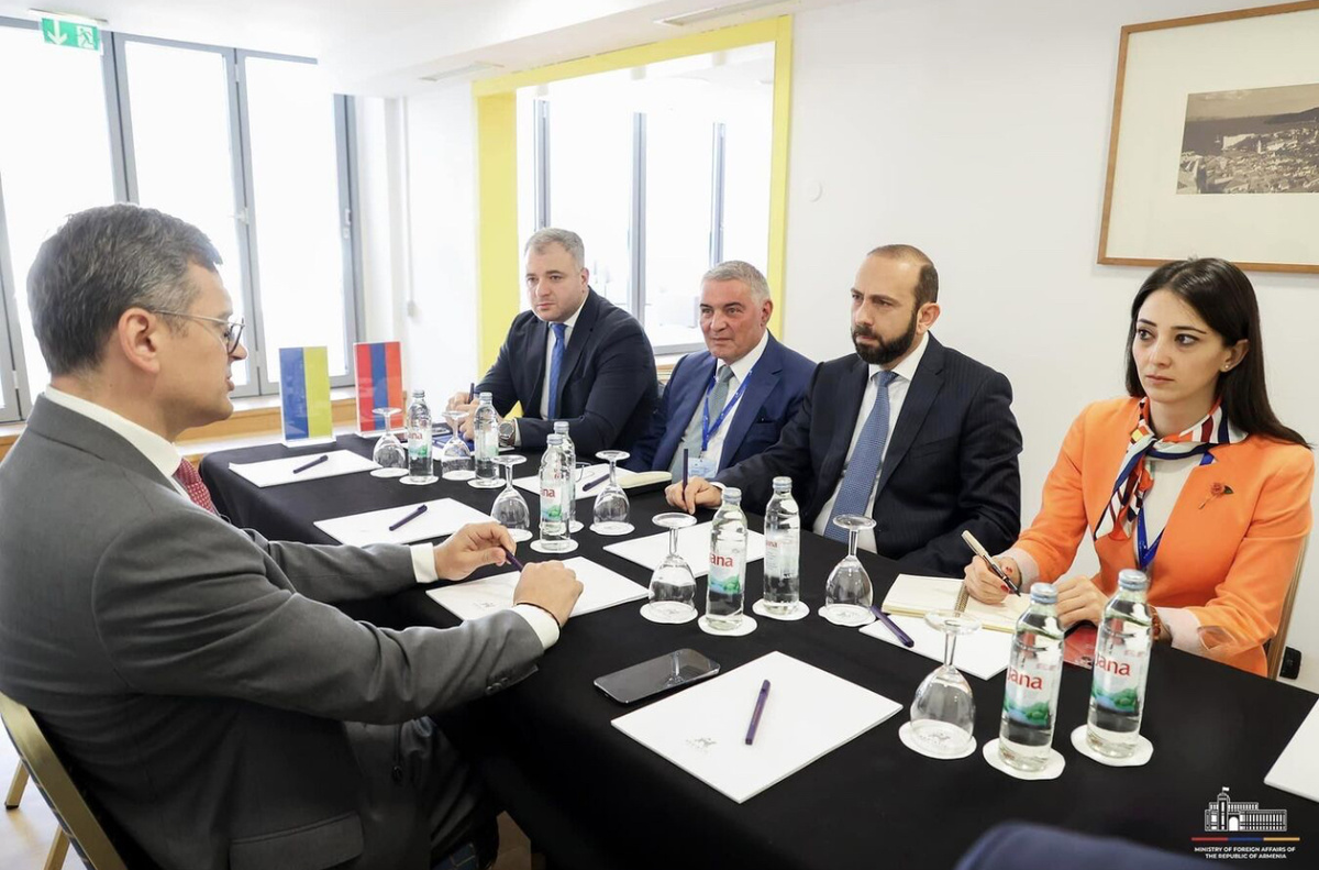 © Photo : press office of MFA of RA