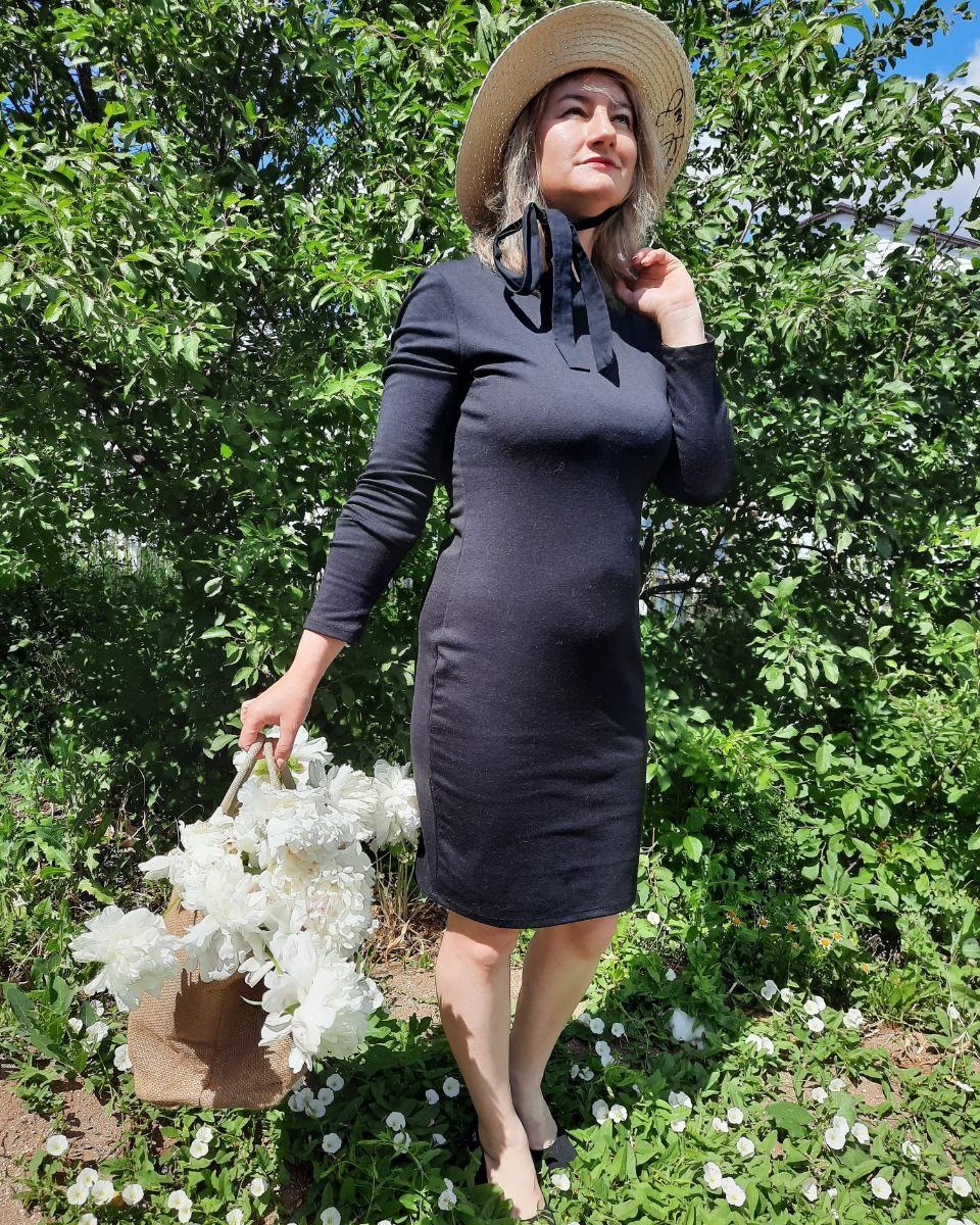 Фото старое, и на нем видно, что проблема реально с животом)